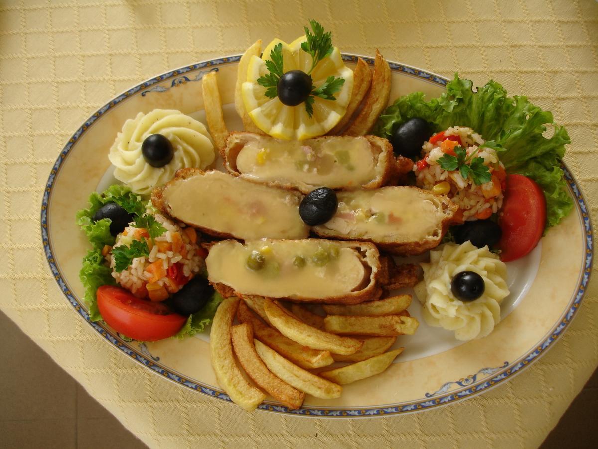 Yagodina Family Hotel Bagian luar foto